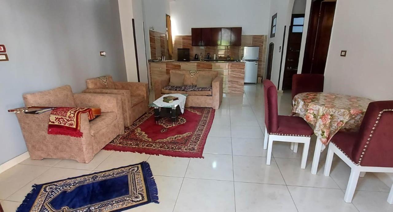 Enjoy Luxor Apartment Bagian luar foto
