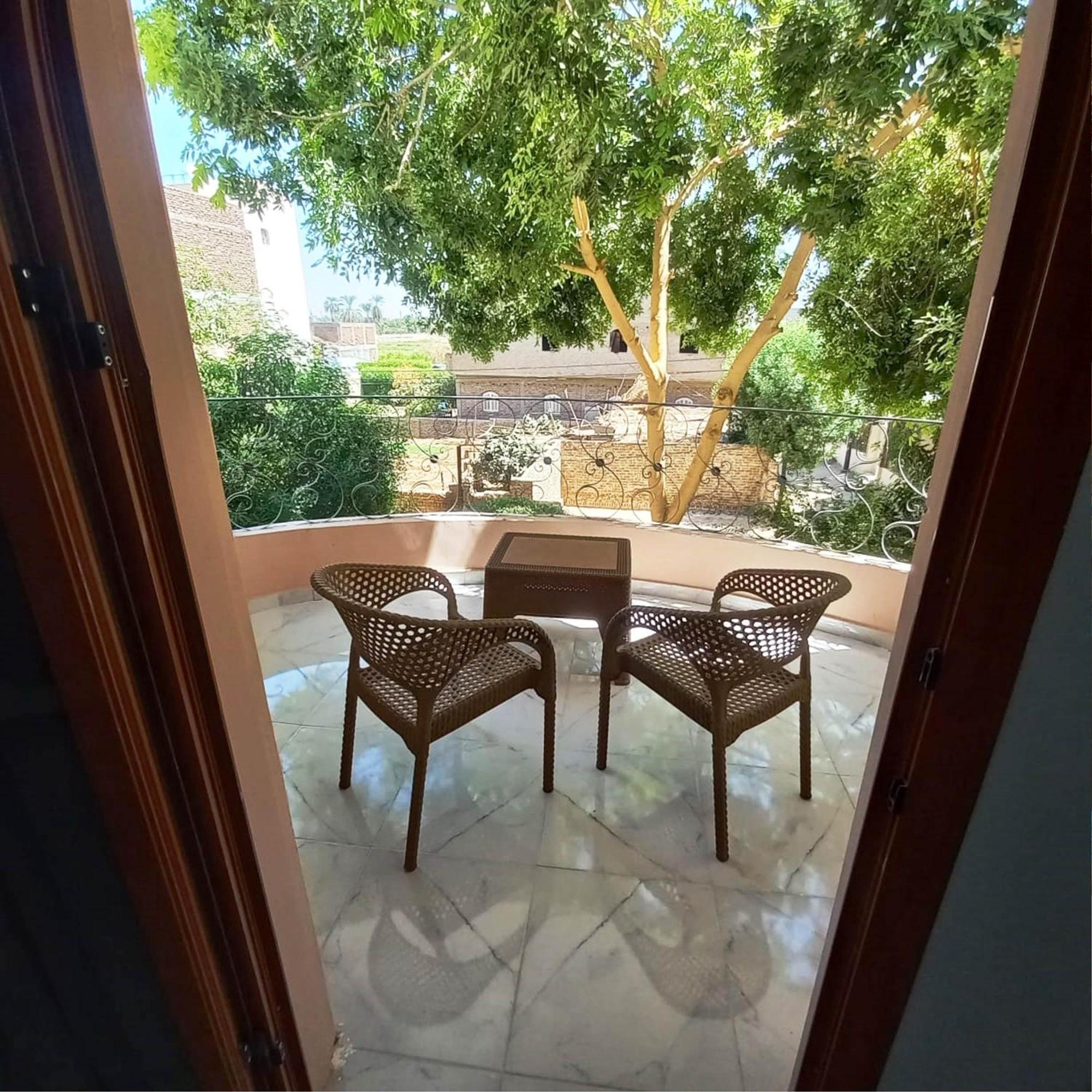 Enjoy Luxor Apartment Bagian luar foto